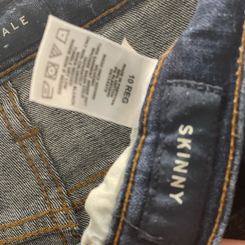 Aeropostale ladies skinny blue jeans distressed style size 10 regular - Picture 7 of 7